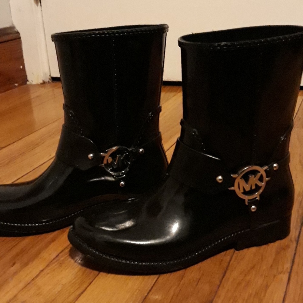 Mk rain boots